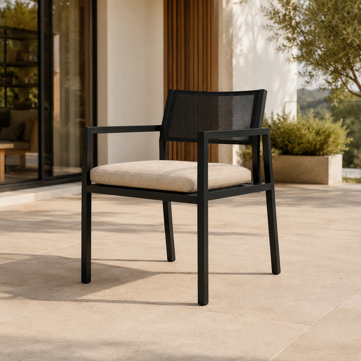 LINEA Armlehnstuhl – minimalistischer Outdoor-Diningstuhl – Bild 9