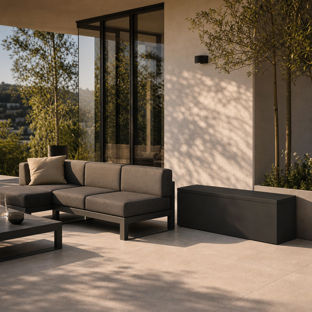 LINEA Aufbewahrungsbox – architektonische Outdoor-Polsterbox aus Edelstahl – Bild 2