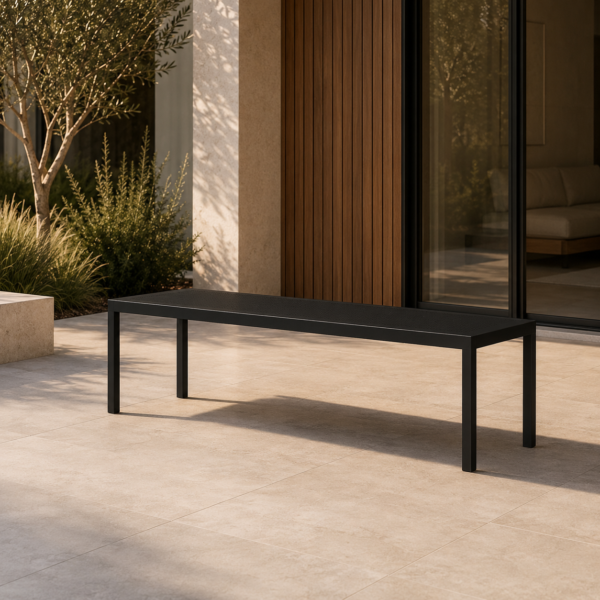 LINEA Sitzbank – minimalistische Outdoor-Bank aus Edelstahl